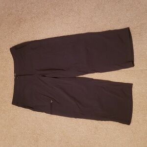 L.L. Bean Women's Black Cropped Hiking Pants